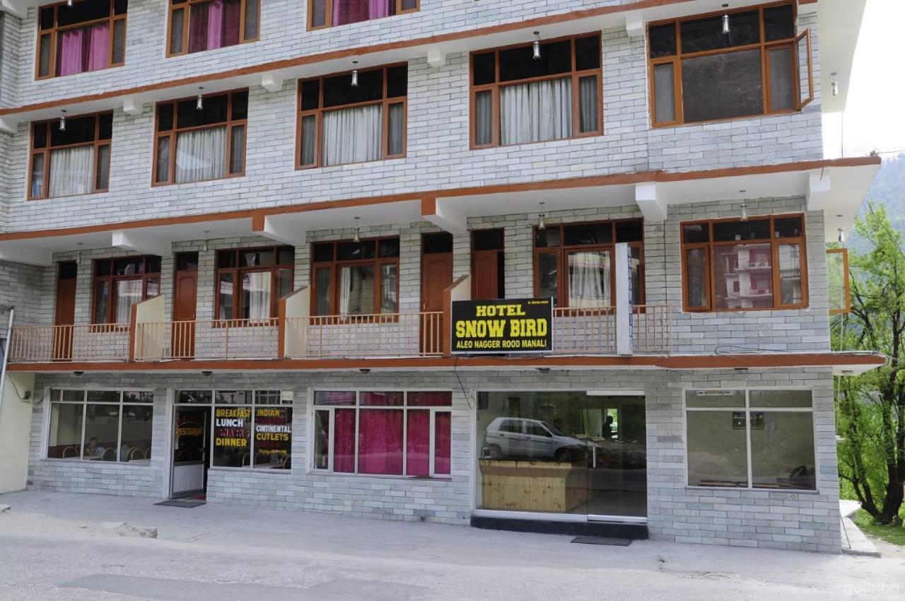 Dormico'S Hotel Snowbird Manāli Exteriér fotografie